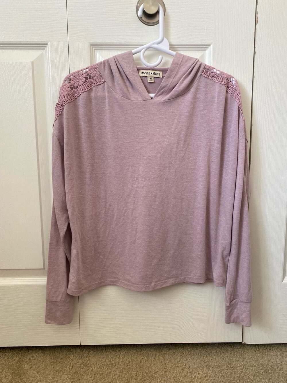 Inspired Hearts Women's Mauve Long Sleeve Crochet Shoulder Hoodie Size M
